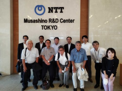 NTT 武蔵野研究開発センタ・技術資料館での集合写真