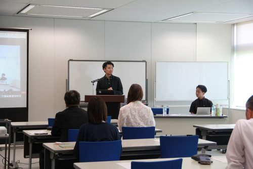 Z世代に響くSNS採用手法について講演された㈱セニスル 古閑氏