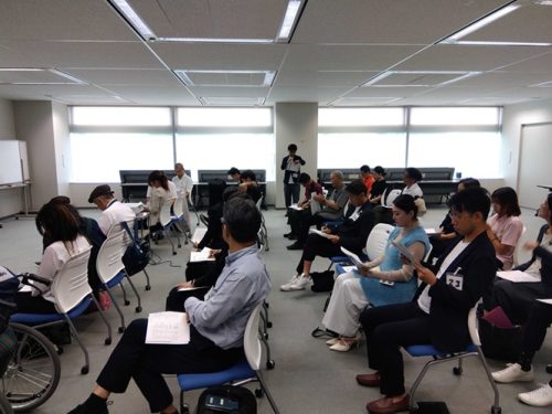 自己紹介の様子