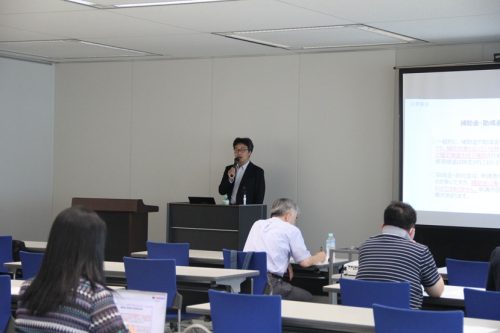 経営計画作成のポイント等について講演された中小企業診断士 岩本氏